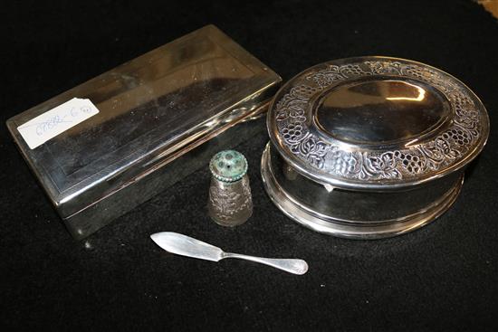 Silver cigarette box, plated box, condiment and butter knife